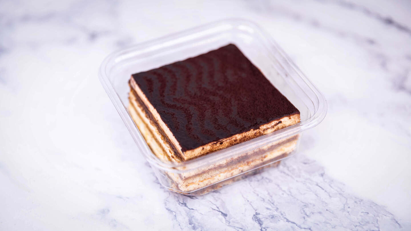 Tiramisu Cake